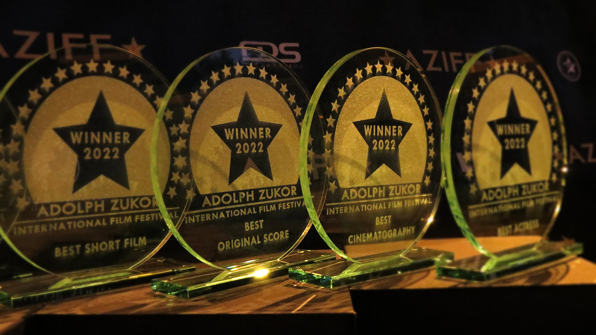 002_AWARD-PHOTO